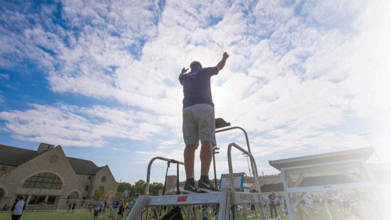 frank tracz directing the band