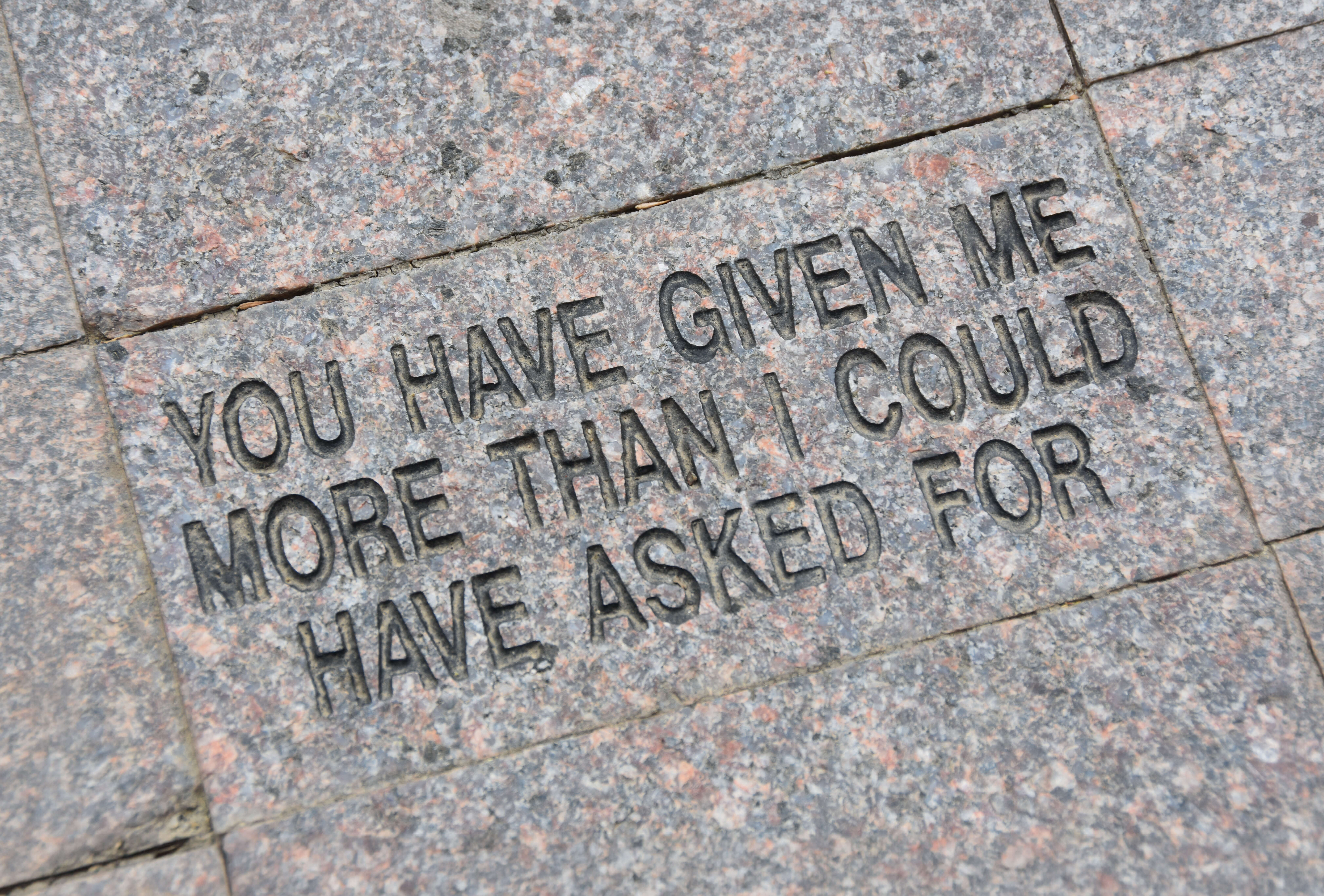 whispering garden granite paver